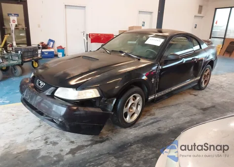 2000 Ford Mustang from USA, damaged, VIN 1FAFP4041YF233559